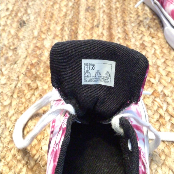 Tie Dye Vans - Picture 3 of 3